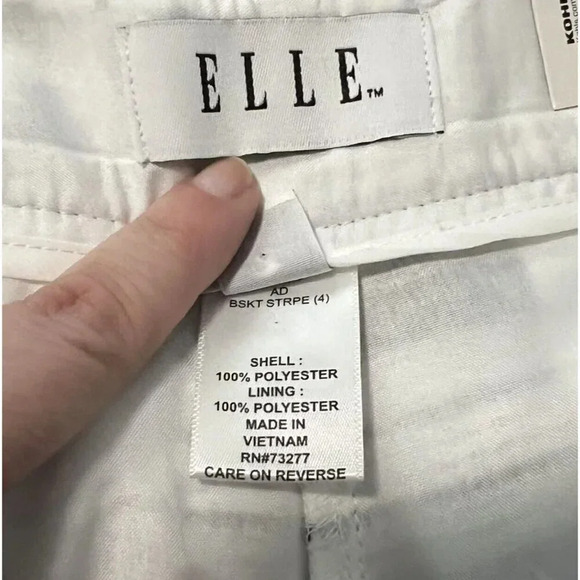 ~ ELLE ~ NWT Size 4 Black White Striped Woven Shorts NWT 30x4 Classy - Picture 6 of 8